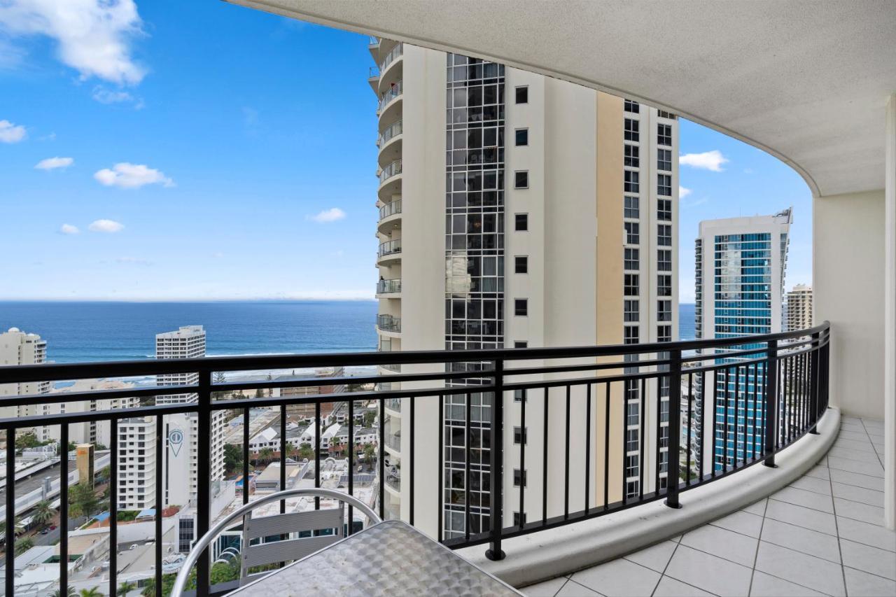 Apartment Towers Of Chevron - Private Gold Coast