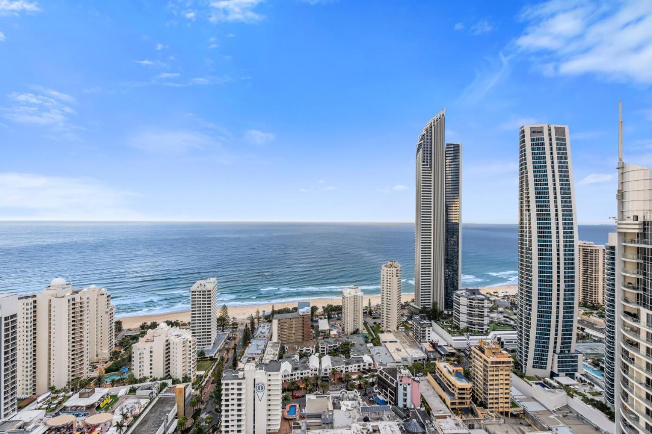 Towers Of Chevron - Private Gold Coast