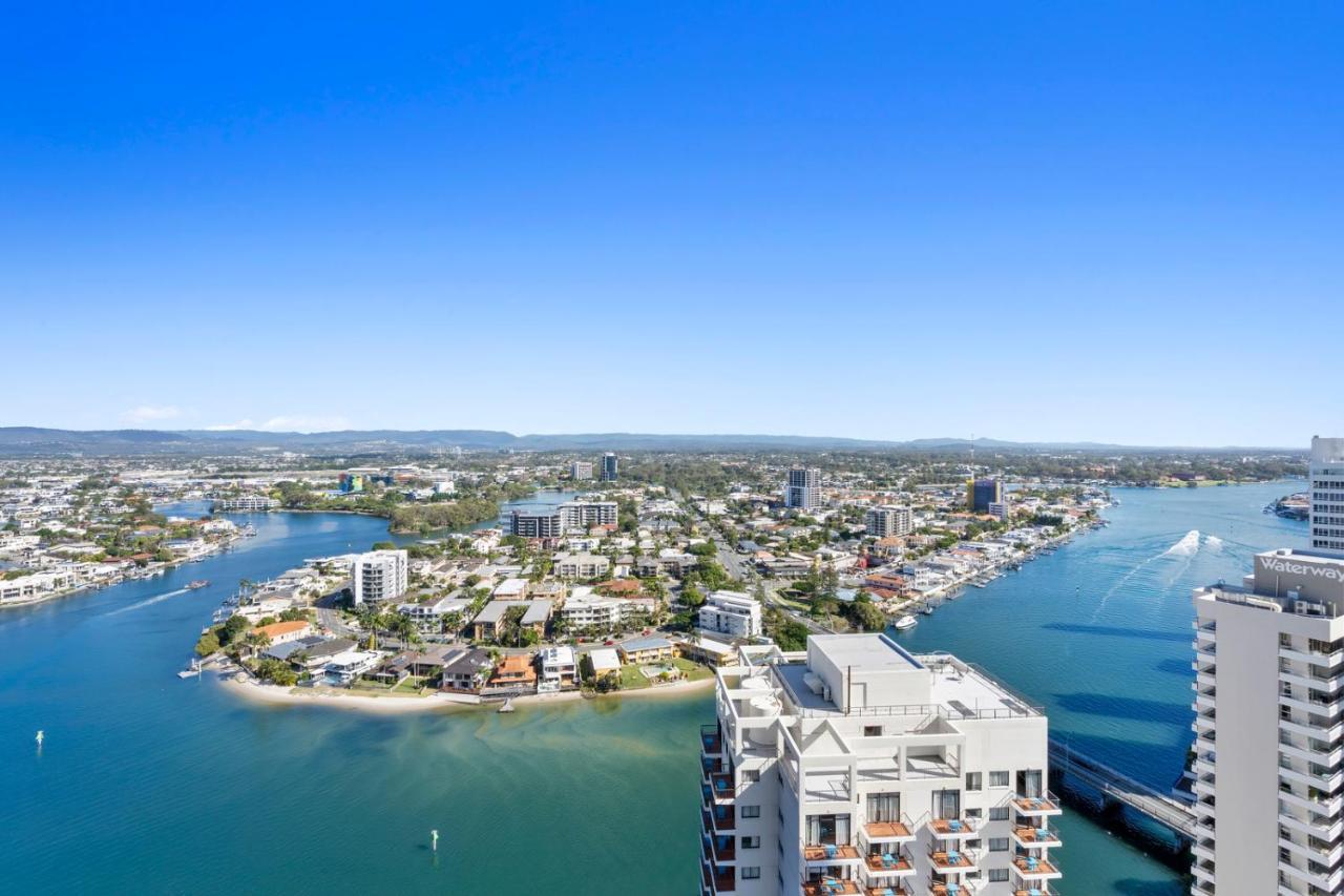 Towers Of Chevron - Private * Gold Coast
