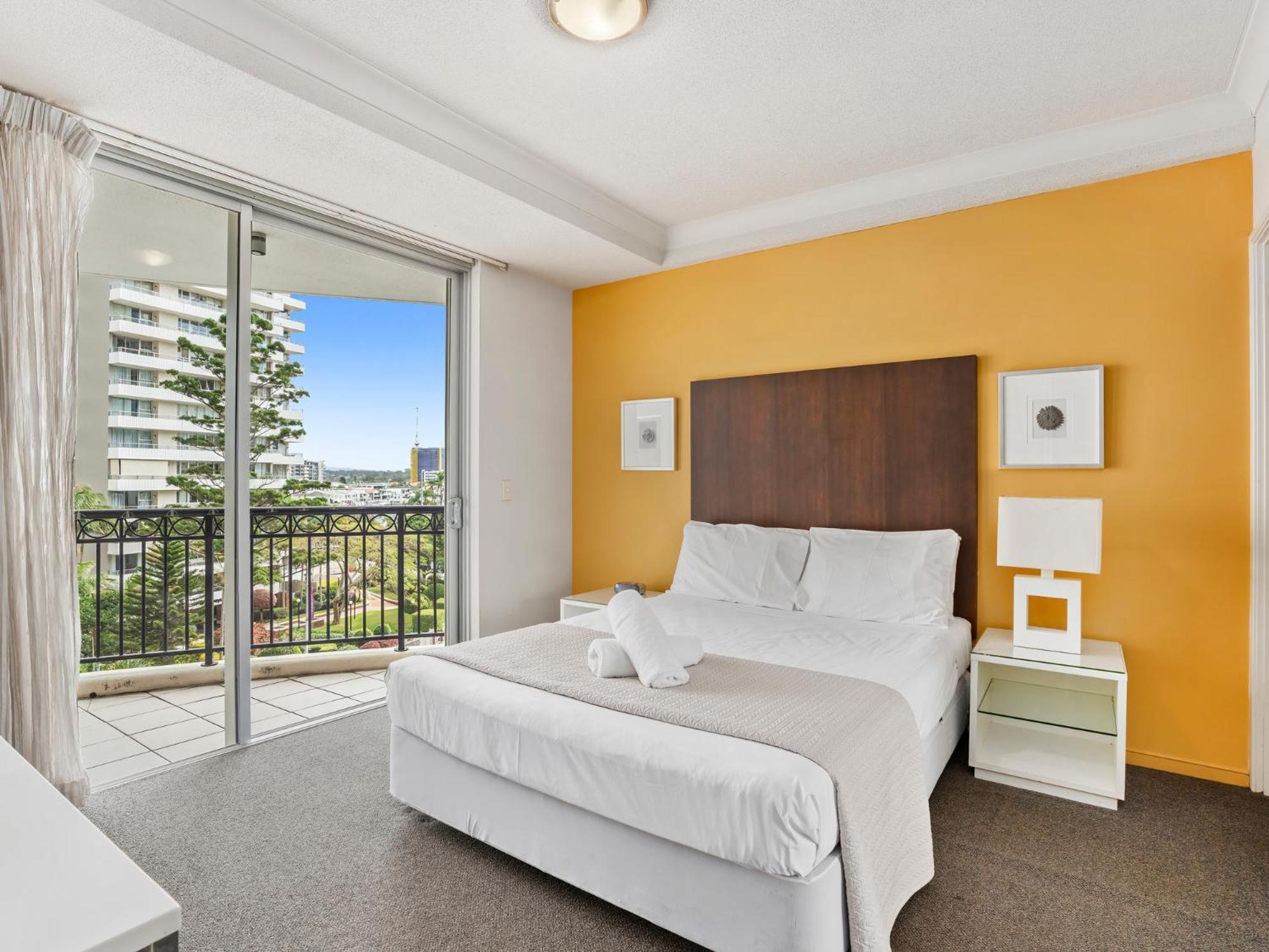 Towers Of Chevron - Private Apartment Gold Coast